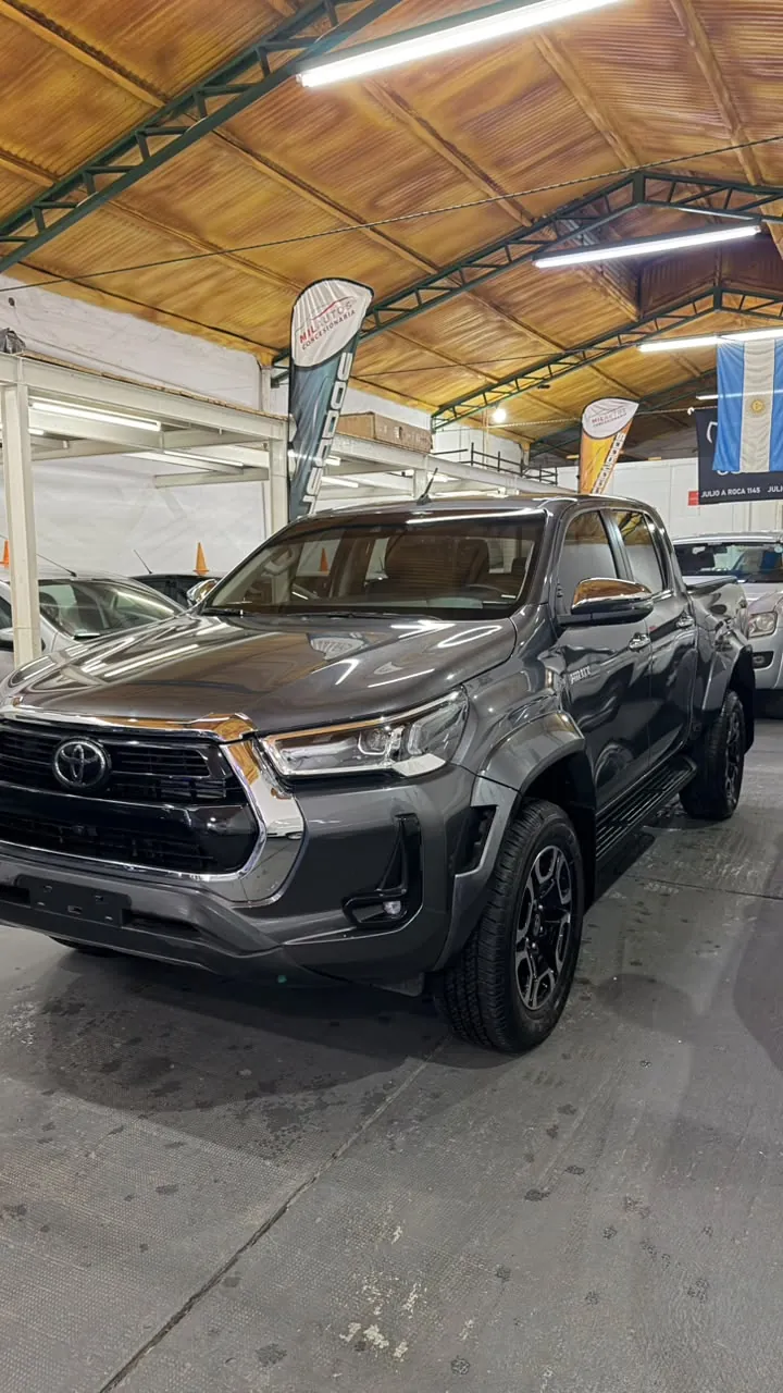 Toyota Hilux